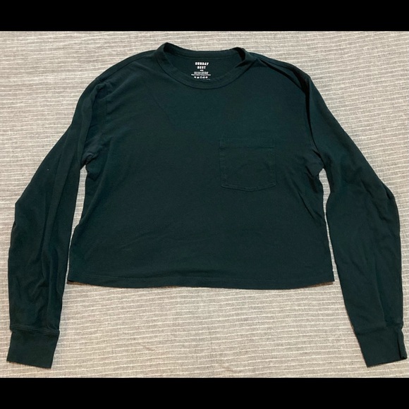 Aritzia Tops - Aritzia Sunday Best dark green shirt